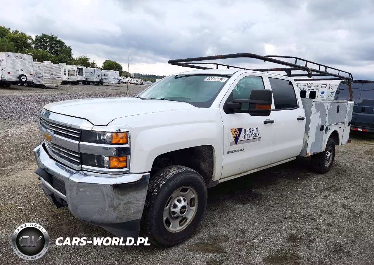 2016 Chevrolet Silverado C2500 Heavy Duty VIN:1GB1CUEG3GF215053 - 1