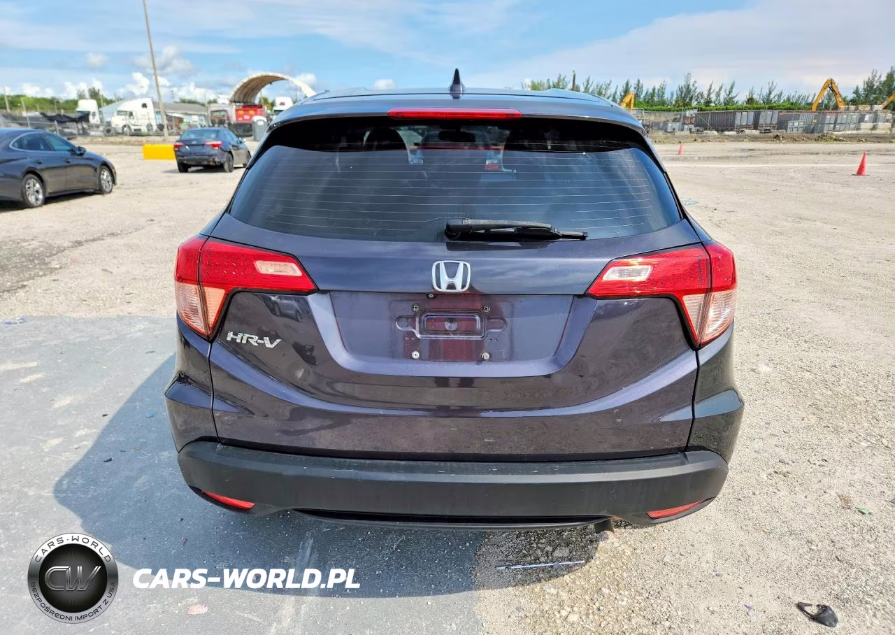 2017 Honda Hr-V Lx VIN:3CZRU5H31HM721695 - 6