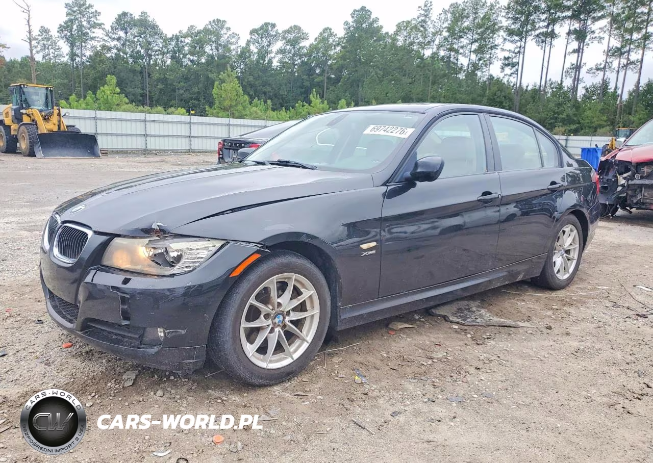 2010 BMW 328 Xi VIN:WBAPK7C52AA462688 - 1