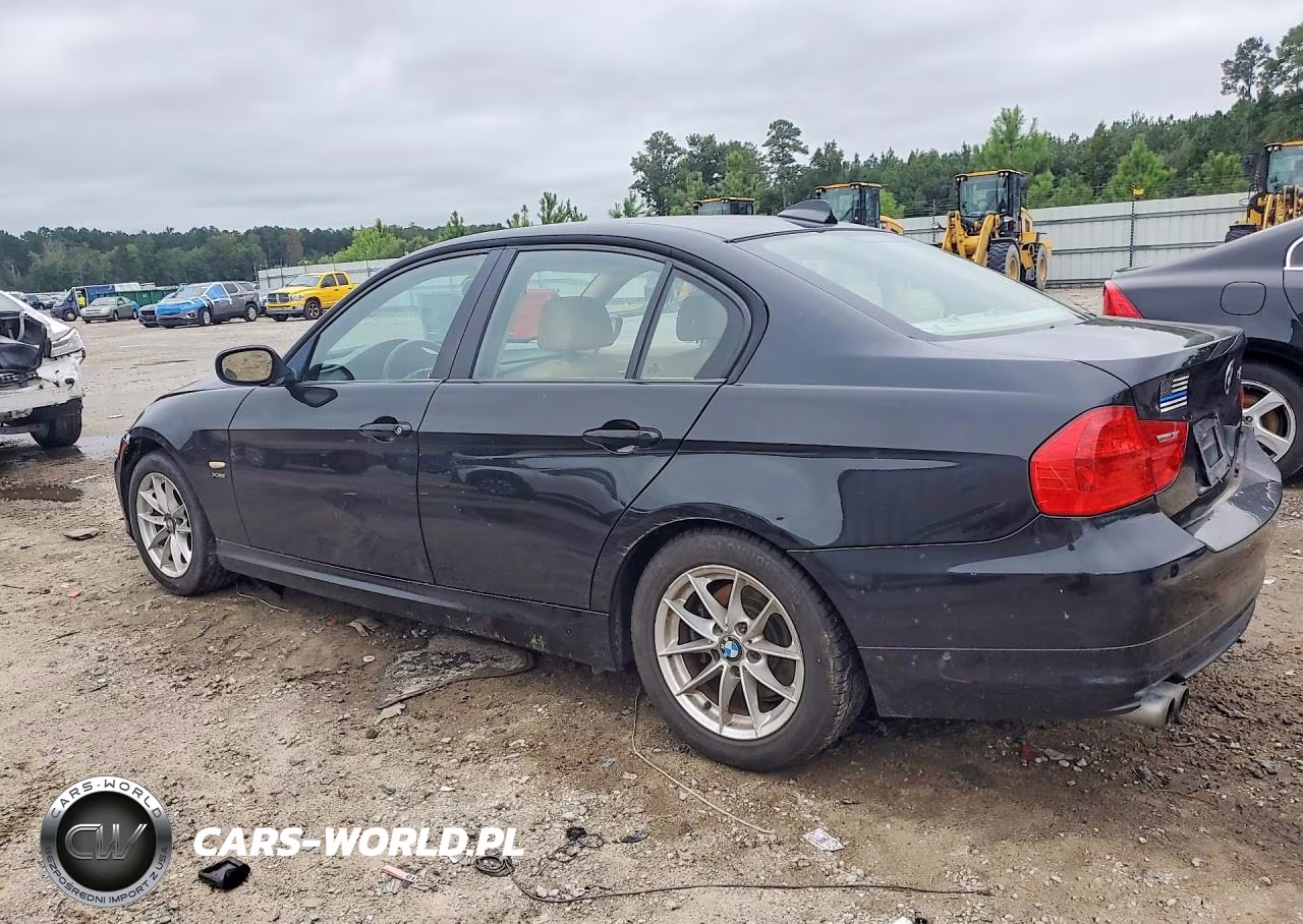2010 BMW 328 Xi VIN:WBAPK7C52AA462688 - 2