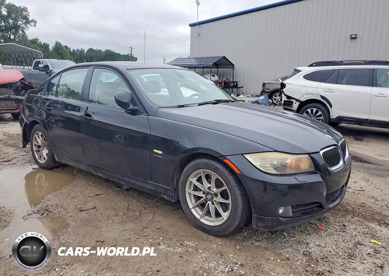 2010 BMW 328 Xi VIN:WBAPK7C52AA462688 - 4
