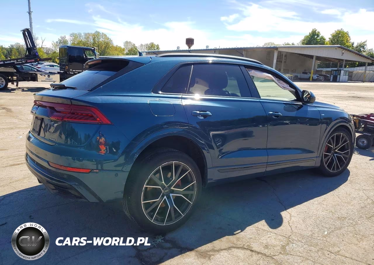 2020 Audi Q8 Premium Plus S-Line VIN:WA1EVAF16LD004686 - 3