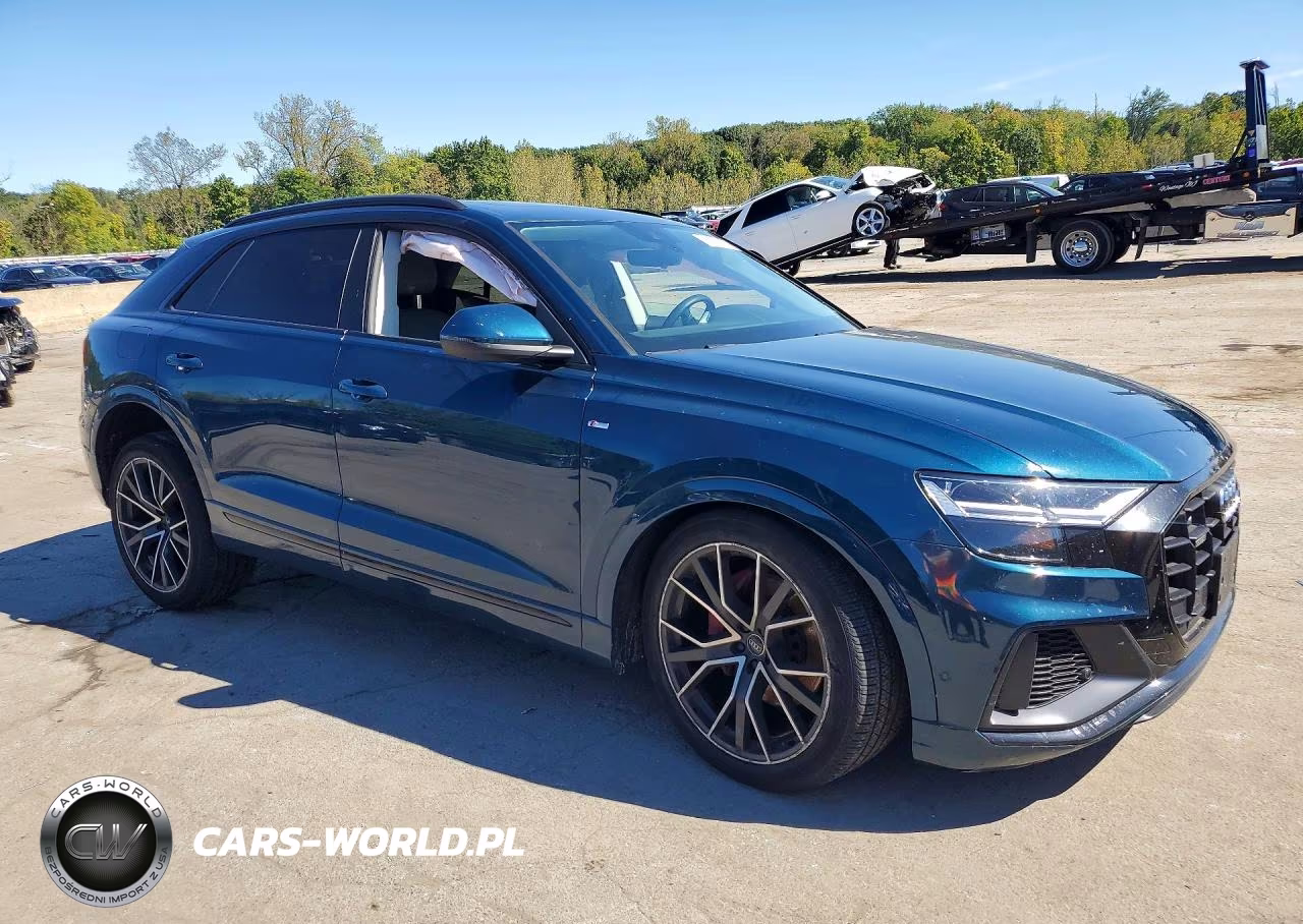 2020 Audi Q8 Premium Plus S-Line VIN:WA1EVAF16LD004686 - 4