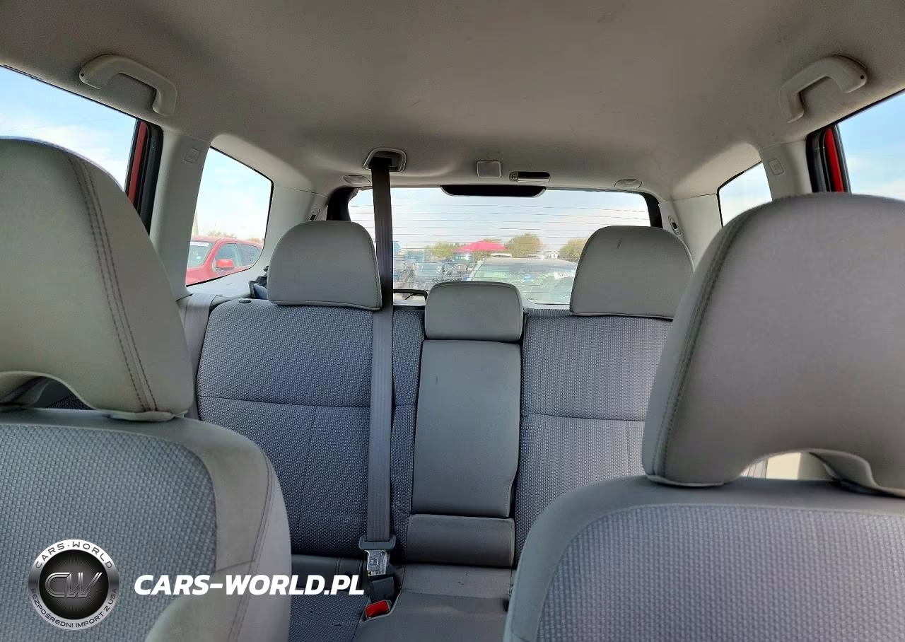 2013 Subaru Forester 2.5X VIN:JF2SHABC4DH415748 - 10