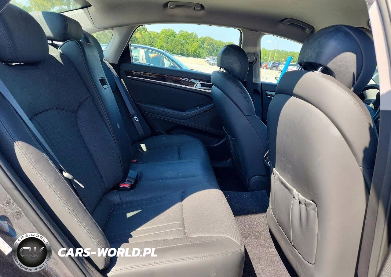 2017 Genesis G80 3.8 VIN:KMHGN4JE3HU194024 - 10