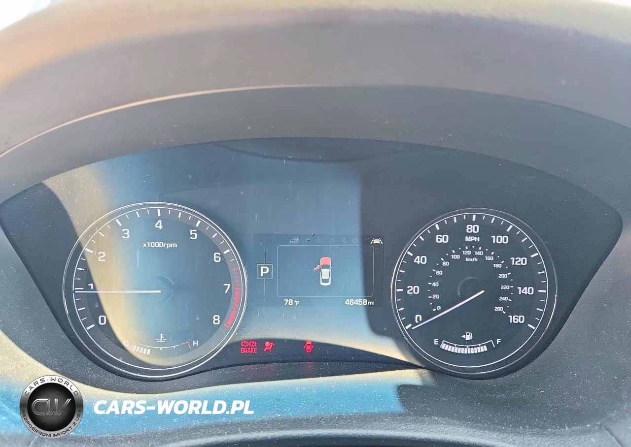 2017 Genesis G80 3.8 VIN:KMHGN4JE3HU194024 - 9
