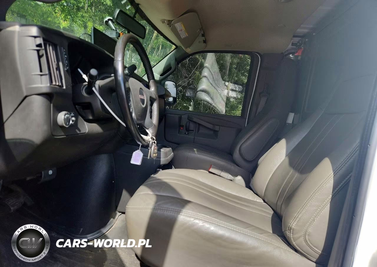 2022 GMC Savana G3500 VIN:1GTZ7GFP3N1266386 - 7