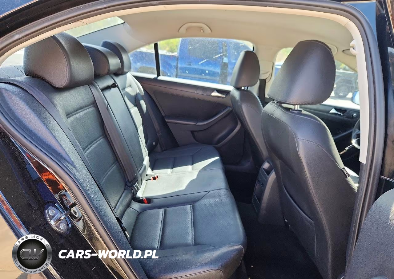 2011 Volkswagen Jetta Se VIN:3VWDX7AJ3BM370563 - 10