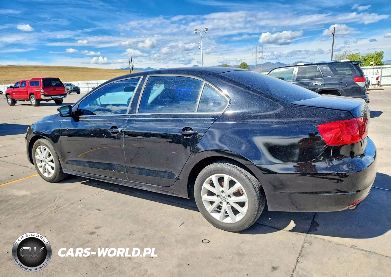 2011 Volkswagen Jetta Se VIN:3VWDX7AJ3BM370563 - 2