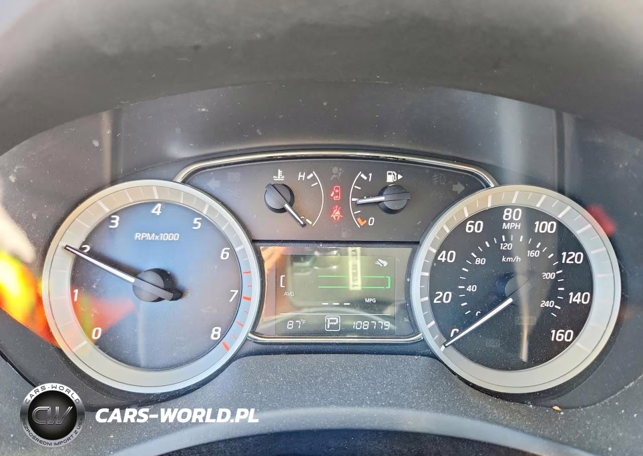 2015 Nissan Sentra Sr VIN:3N1AB7AP2FY376266 - 9