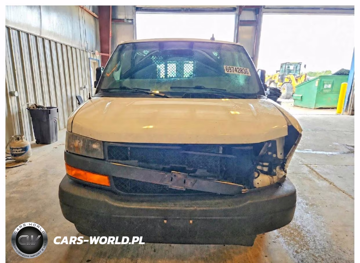 2020 Chevrolet Express G2500 VIN:1GCWGAFG8L1195246 - 5