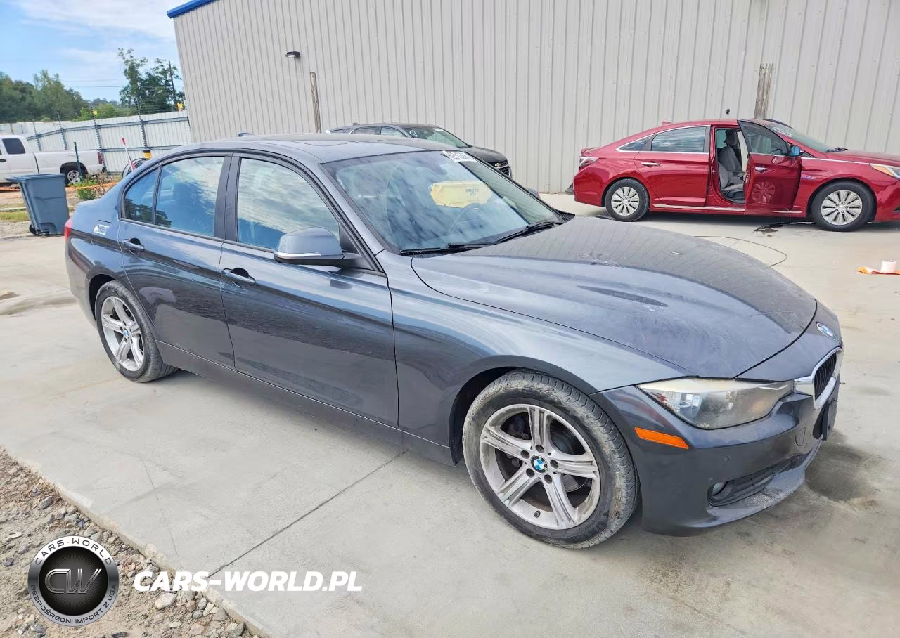 2015 BMW 320 I xDrive VIN:WBA3C3C55FP664739 - 4