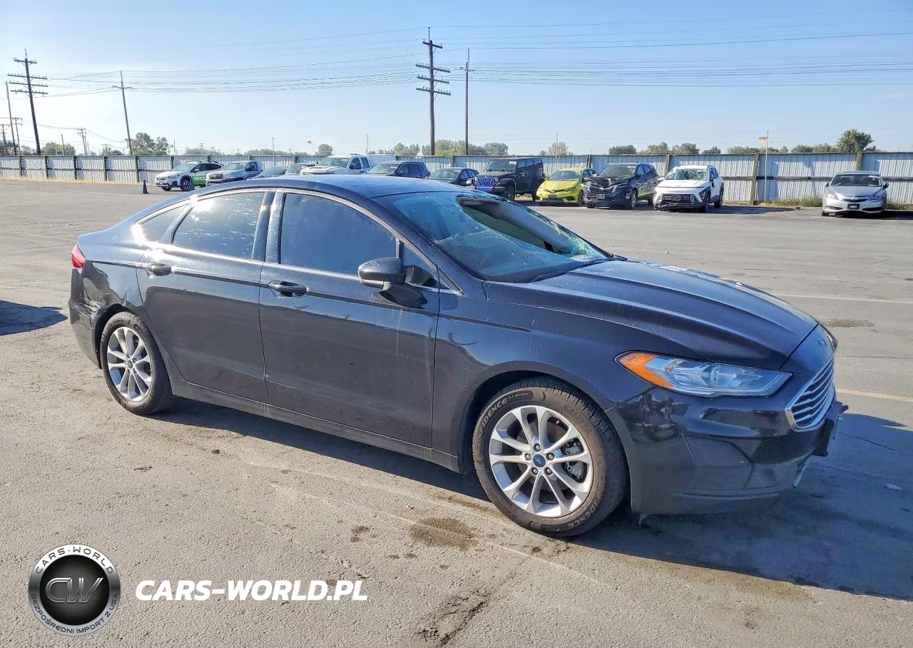 2020 Ford Fusion VIN:3FA6P0HD0LR126821 - 4