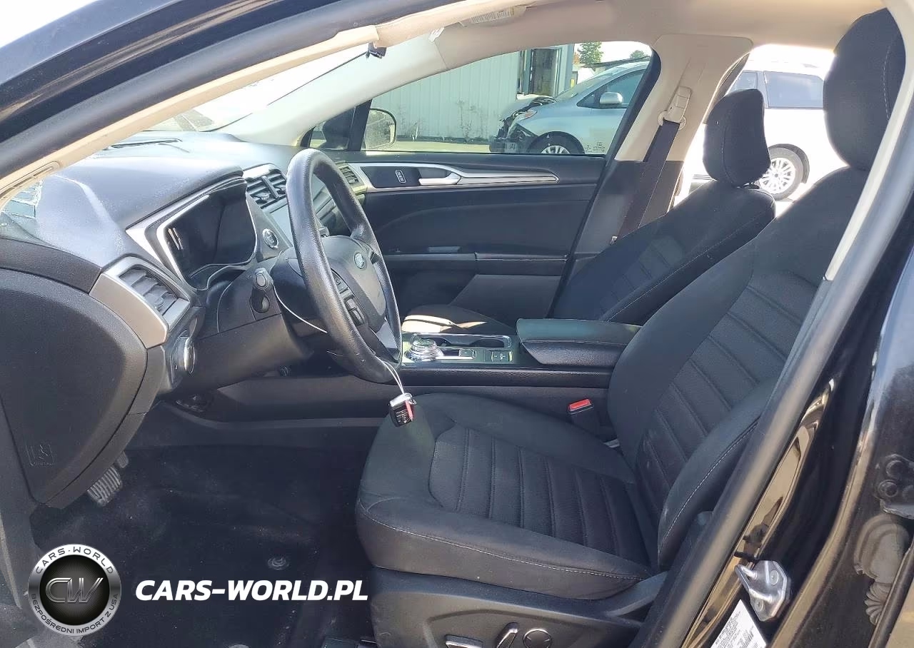 2020 Ford Fusion VIN:3FA6P0HD0LR126821 - 7