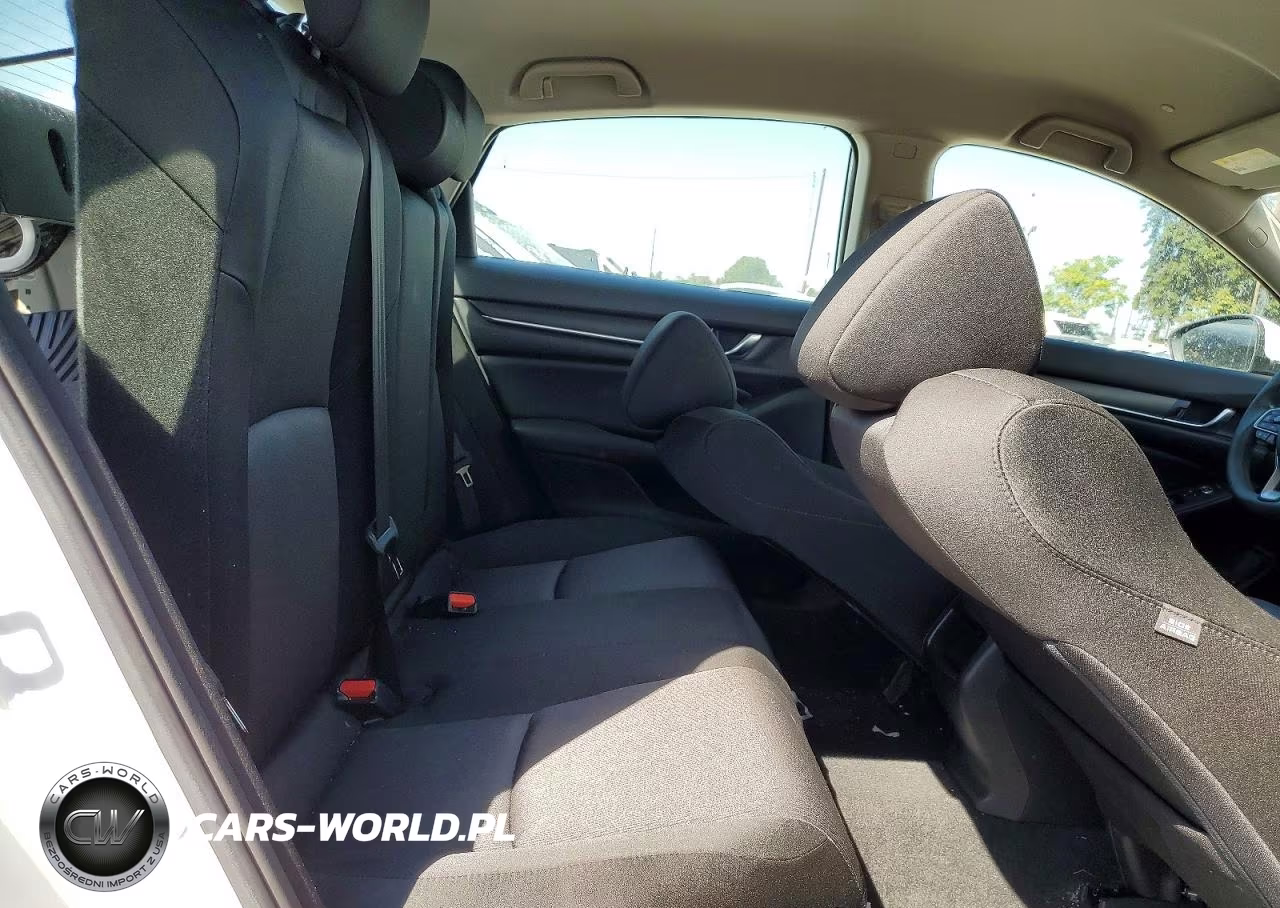 2022 Honda Accord Hybrid VIN:1HGCV3F1XNA009369 - 10