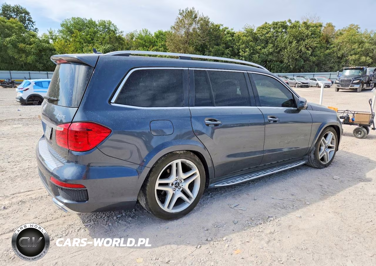 2014 Mercedes-Benz Gl 550 4Matic VIN:4JGDF7DE1EA365637 - 3