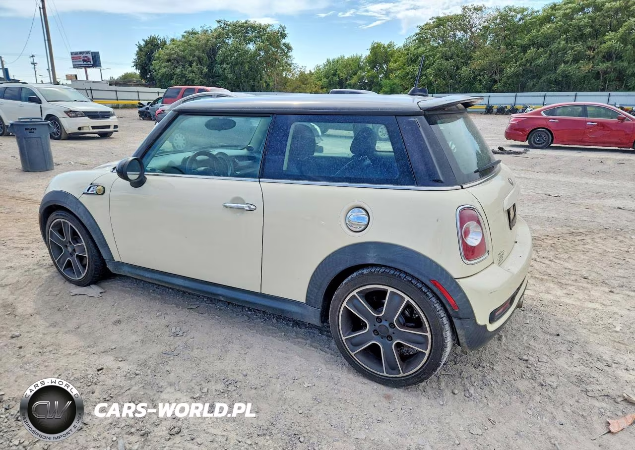 2013 Mini Cooper S VIN:WMWSV3C52DT392029 - 2