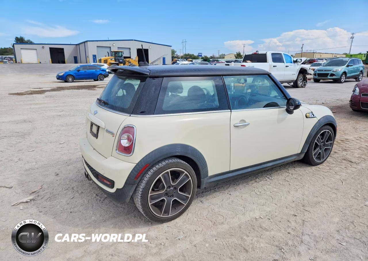 2013 Mini Cooper S VIN:WMWSV3C52DT392029 - 3