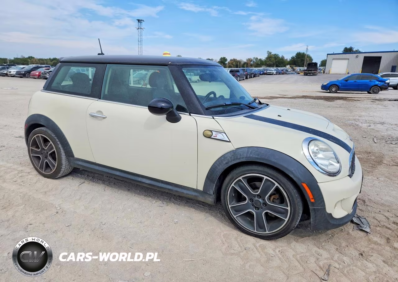 2013 Mini Cooper S VIN:WMWSV3C52DT392029 - 4