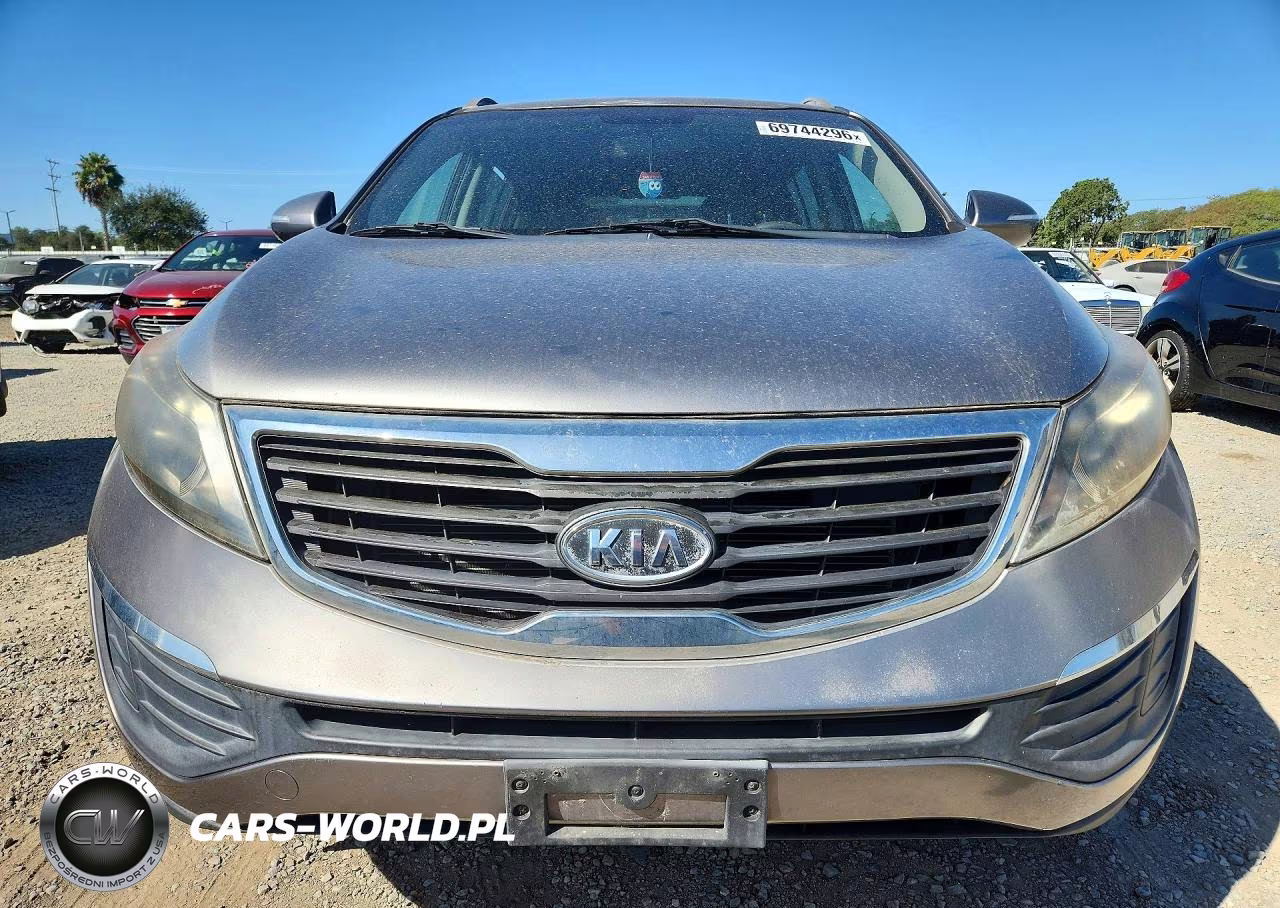 2011 Kia Sportage Lx VIN:KNDPB3A23B7079409 - 5