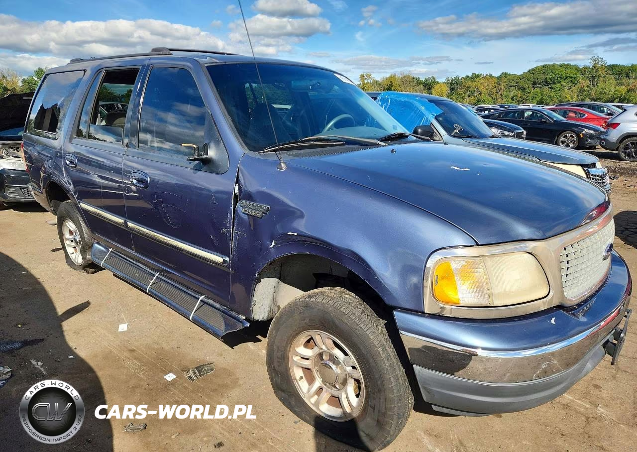 1999 Ford Expedition VIN:1FMPU18L8XLB15103 - 4