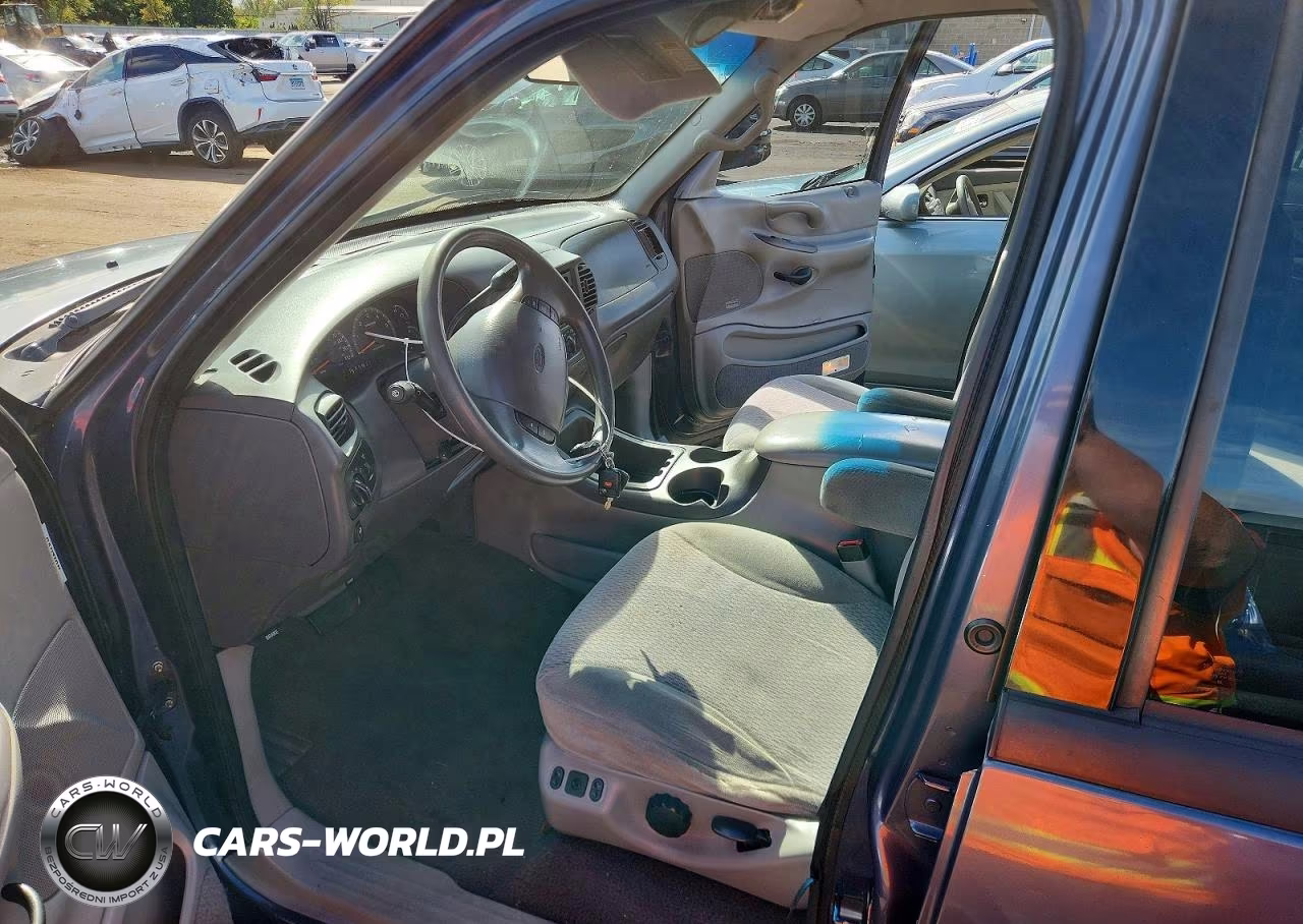1999 Ford Expedition VIN:1FMPU18L8XLB15103 - 7