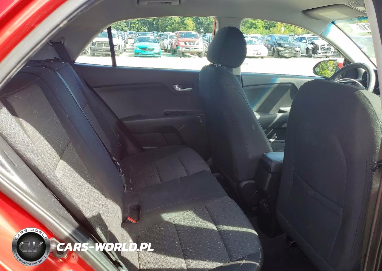 2019 Kia Rio S VIN:3KPA25ABXKE254174 - 10