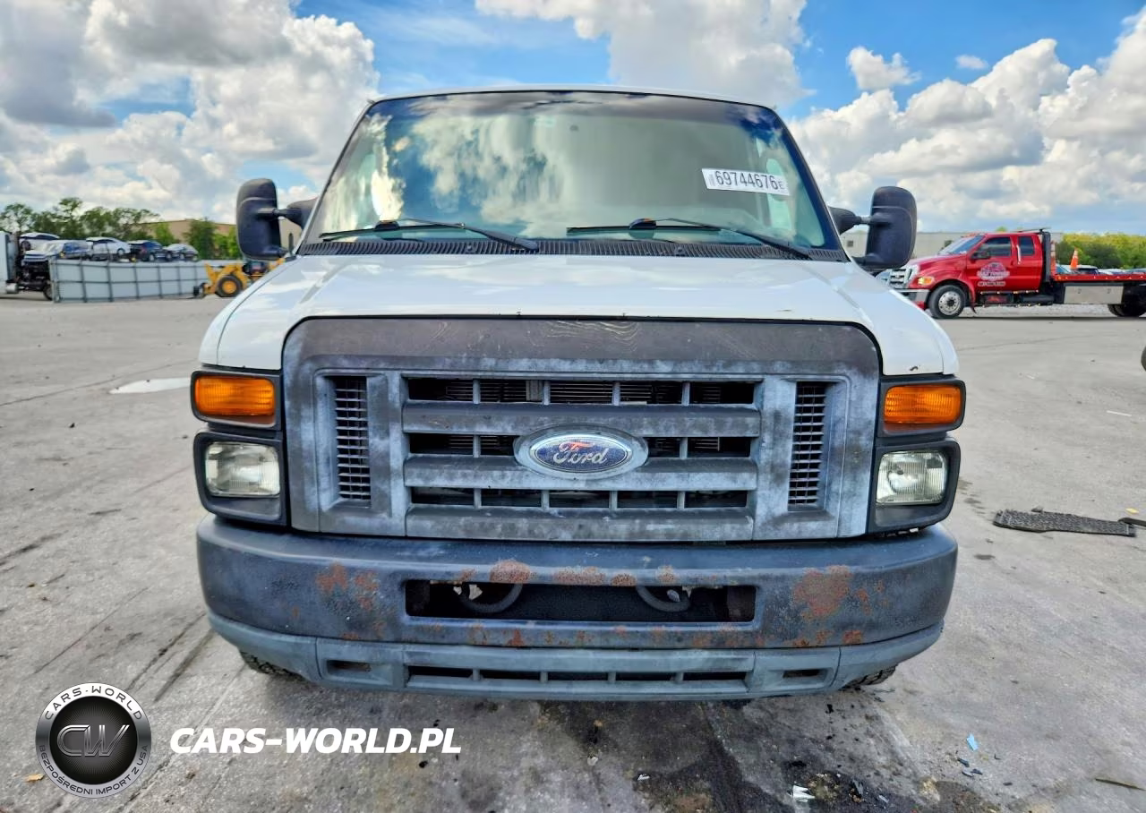 2011 Ford Econoline E250 Van VIN:1FTNE2EL2BDA40923 - 5