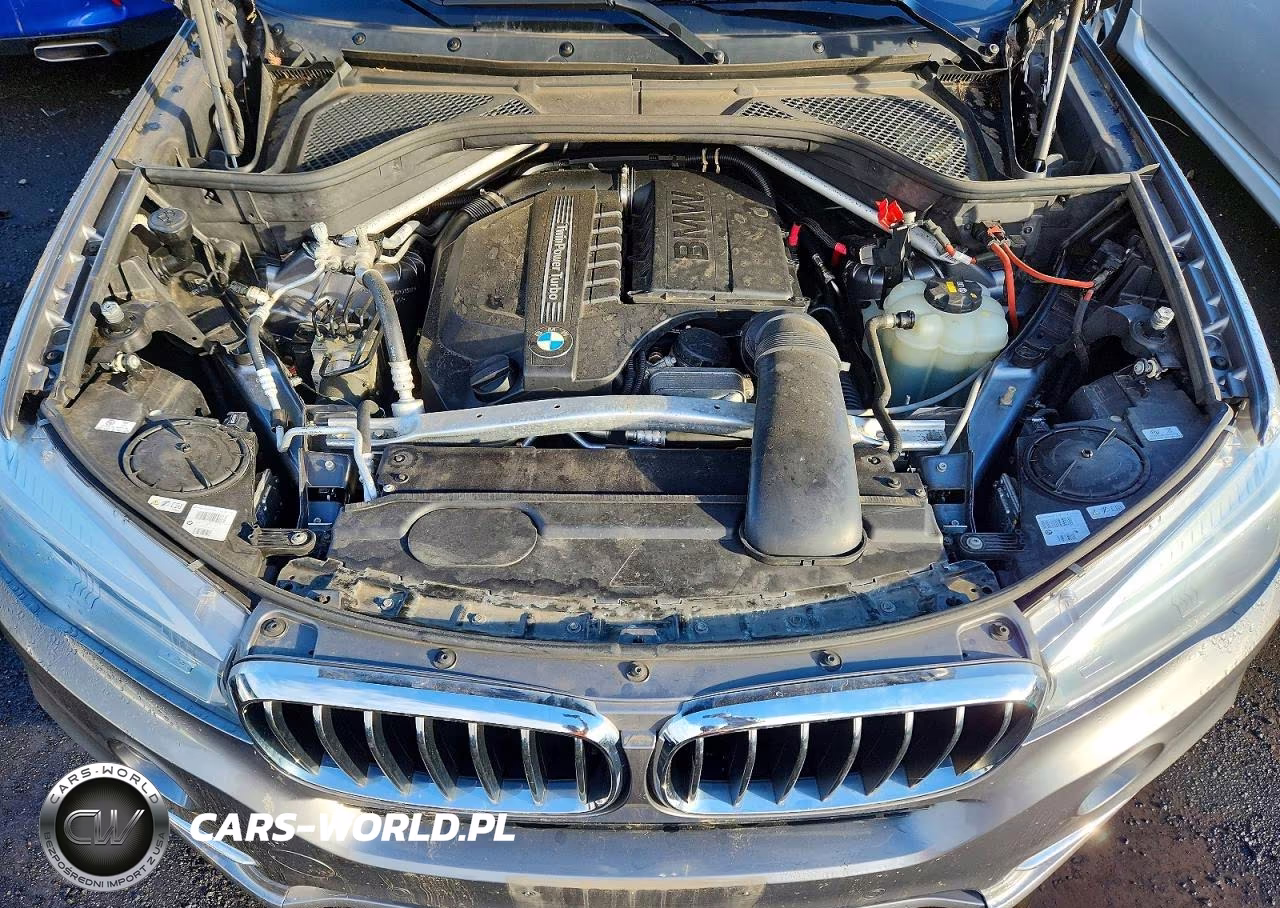 2018 BMW X5 xDrive35I VIN:5UXKR0C57J0Y03328 - 12