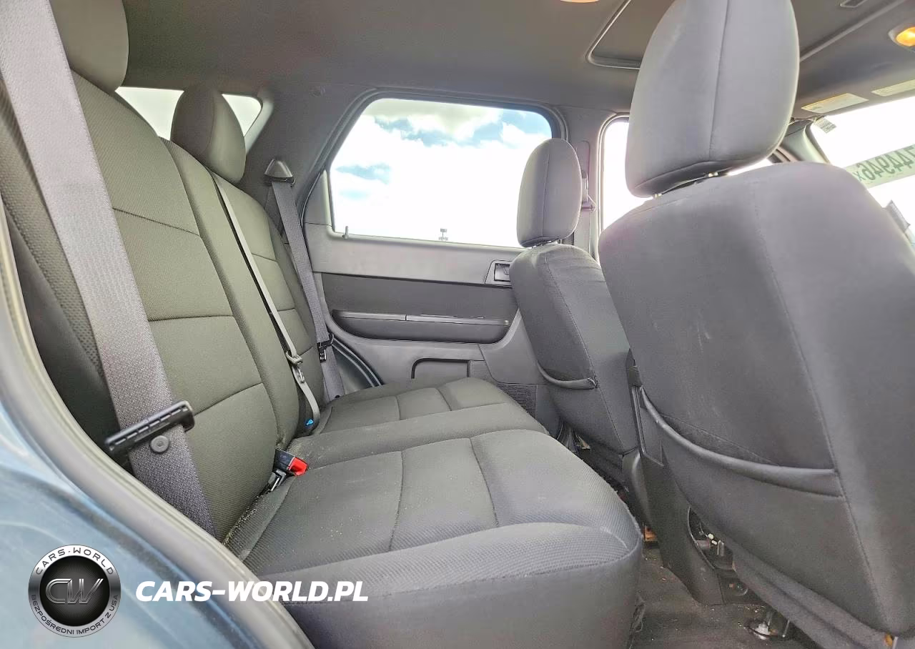 2010 Ford Escape Xlt VIN:1FMCU0DG9AKA01609 - 11