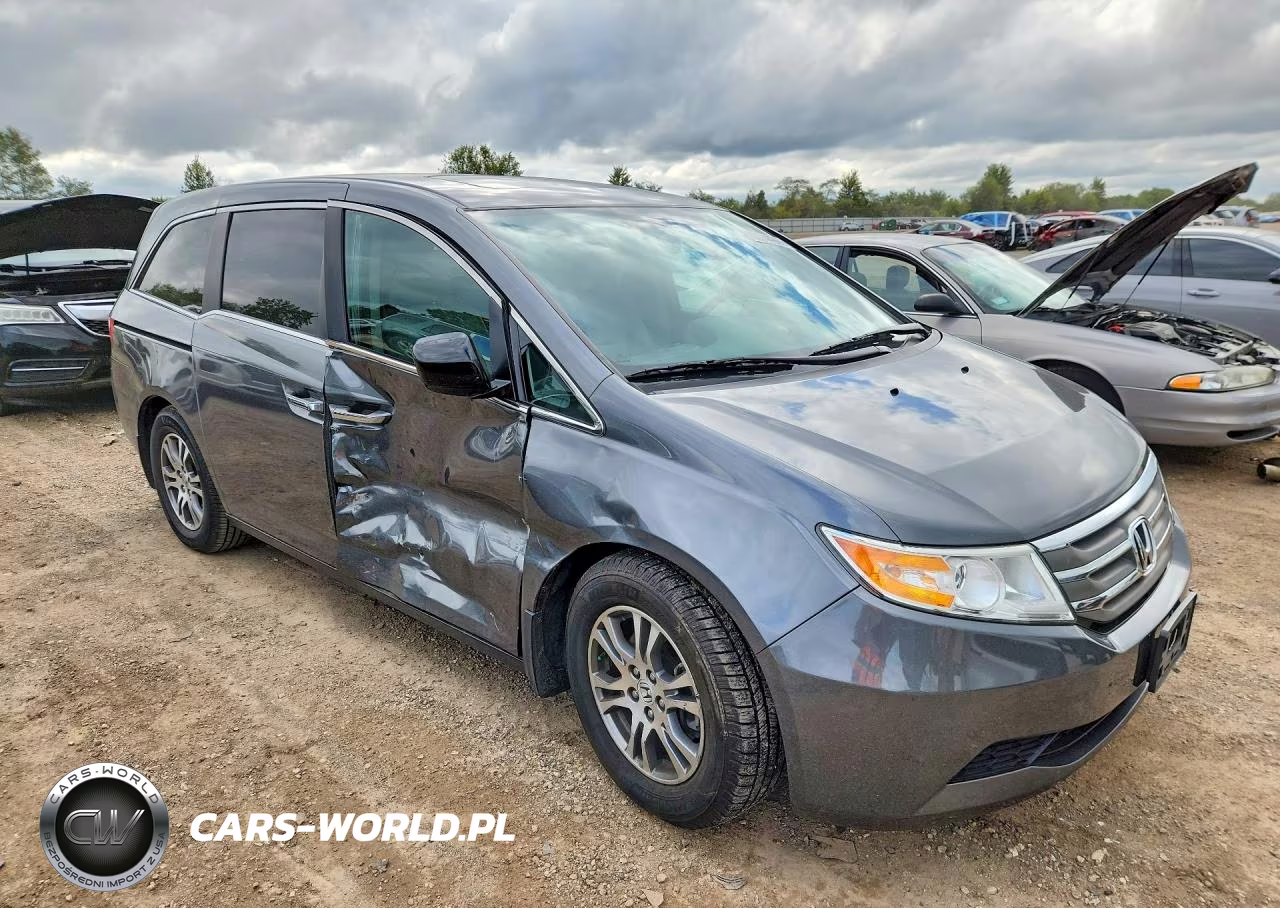 2013 Honda Odyssey Exl VIN:5FNRL5H66DB012228 - 4