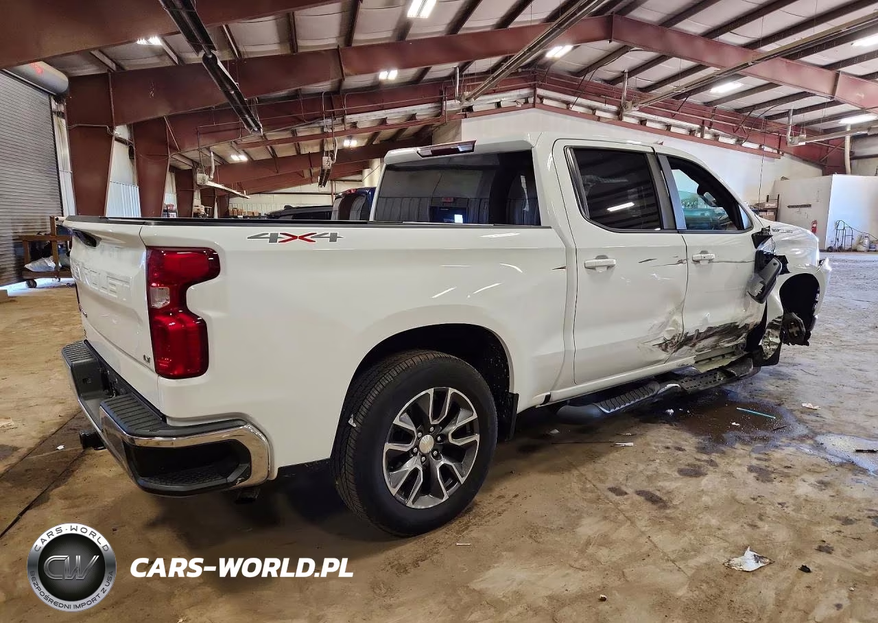 2020 Chevrolet Silverado K1500 Lt VIN:3GCUYDED3LG348162 - 3