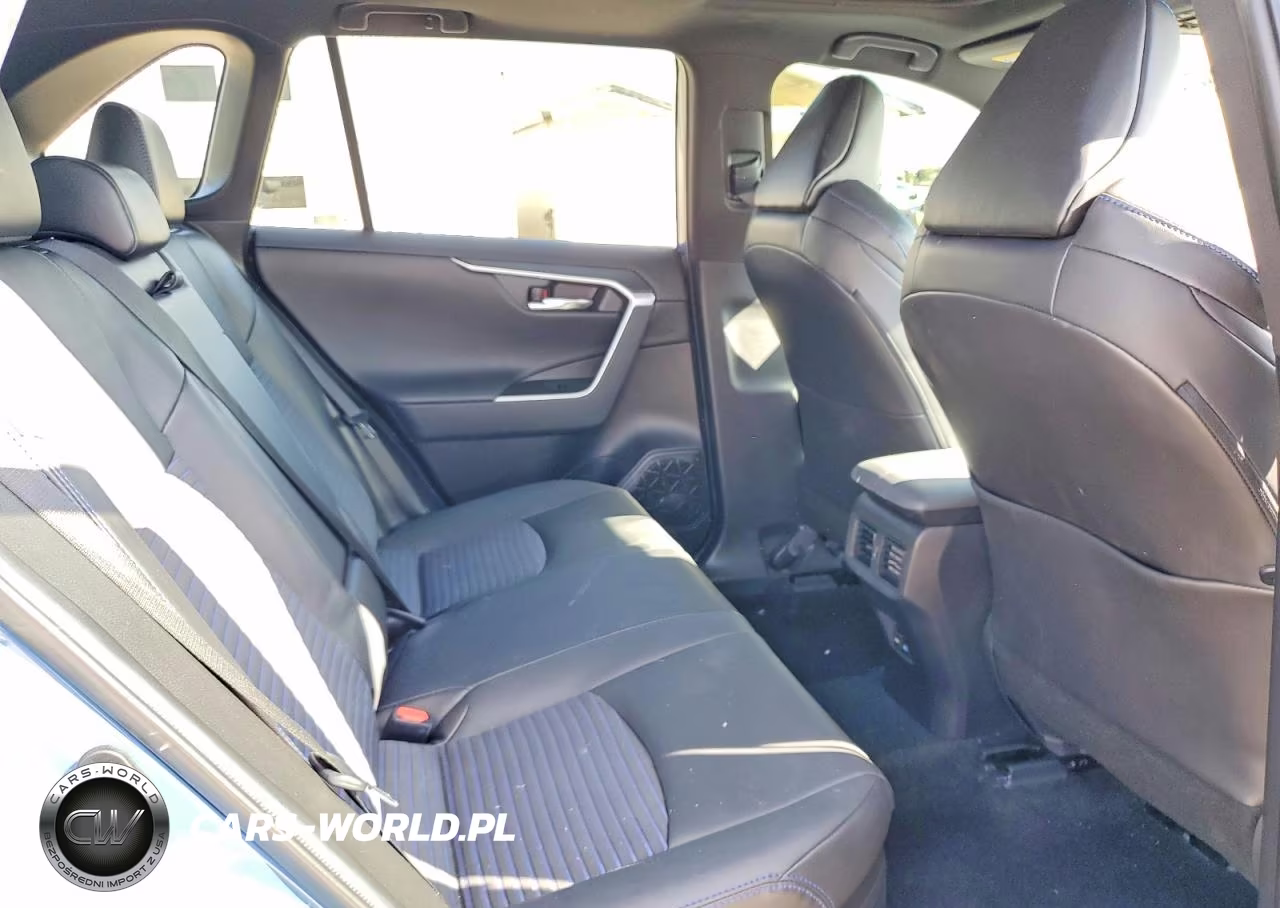 2022 Toyota Rav4 Xse VIN:2T3E6RFV4NW030603 - 11
