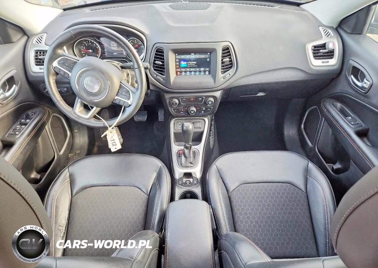 2018 Jeep Compass Latitude VIN:3C4NJCBB3JT502251 - 8