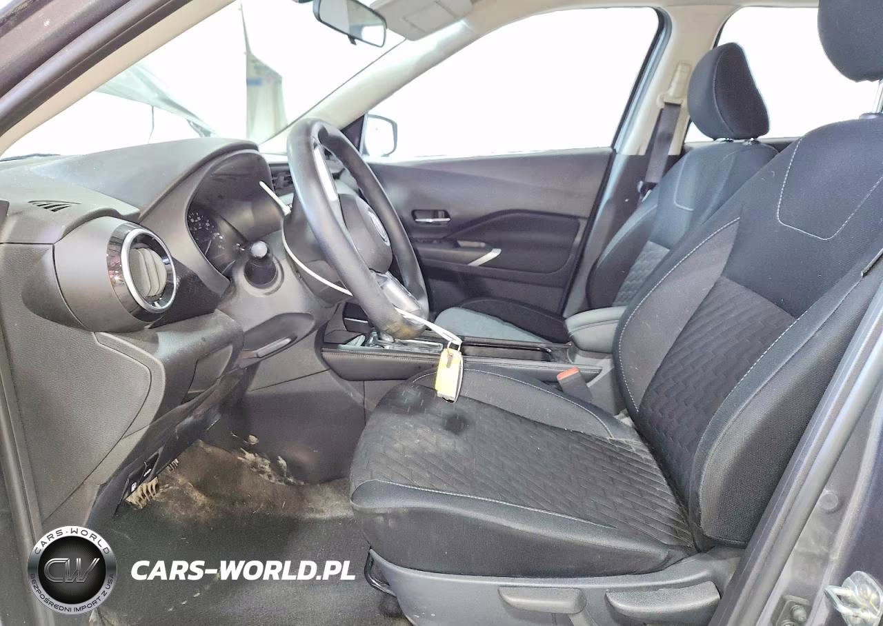 2023 Nissan Kicks Sv VIN:3N1CP5CV8PL523084 - 7