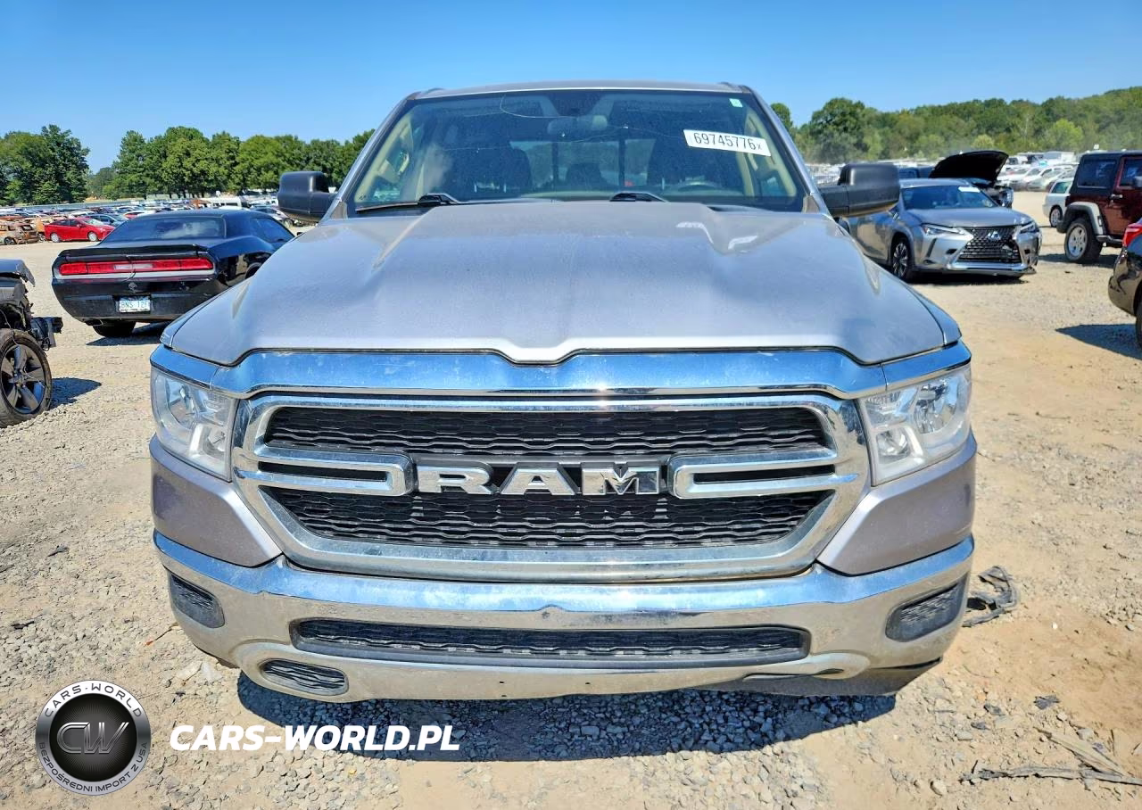 2019 Ram 1500 Tradesman VIN:1C6RREGT1KN604163 - 5
