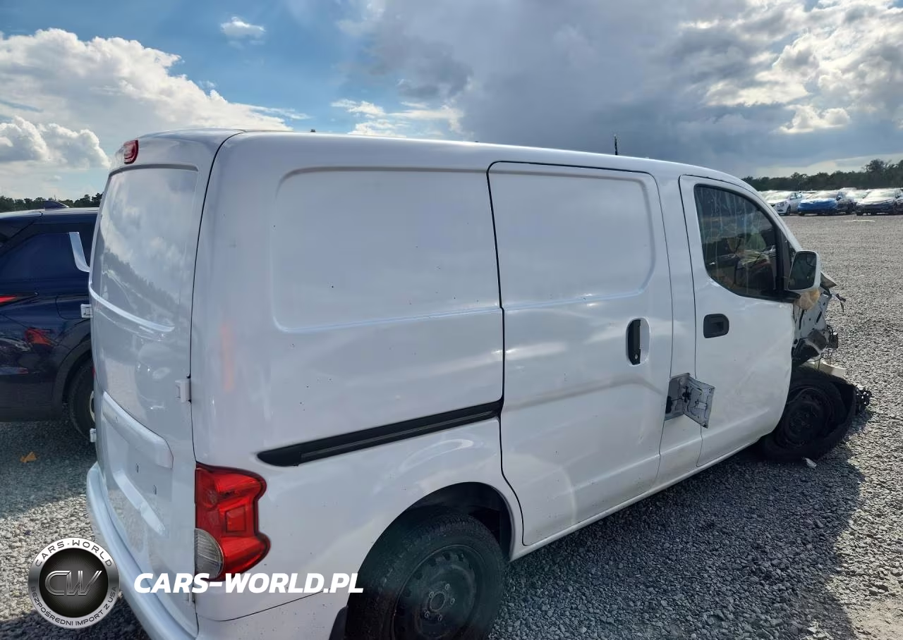 2015 Nissan Nv200 VIN:3N6CM0KN5FK725005 - 3