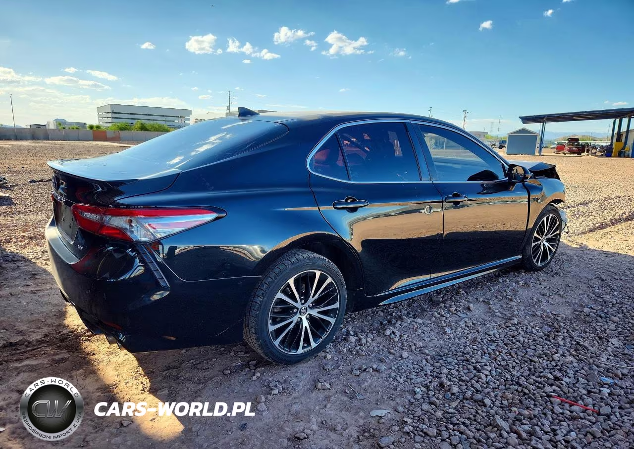 2019 Toyota Camry Se VIN:4T1B11HK6KU184255 - 3