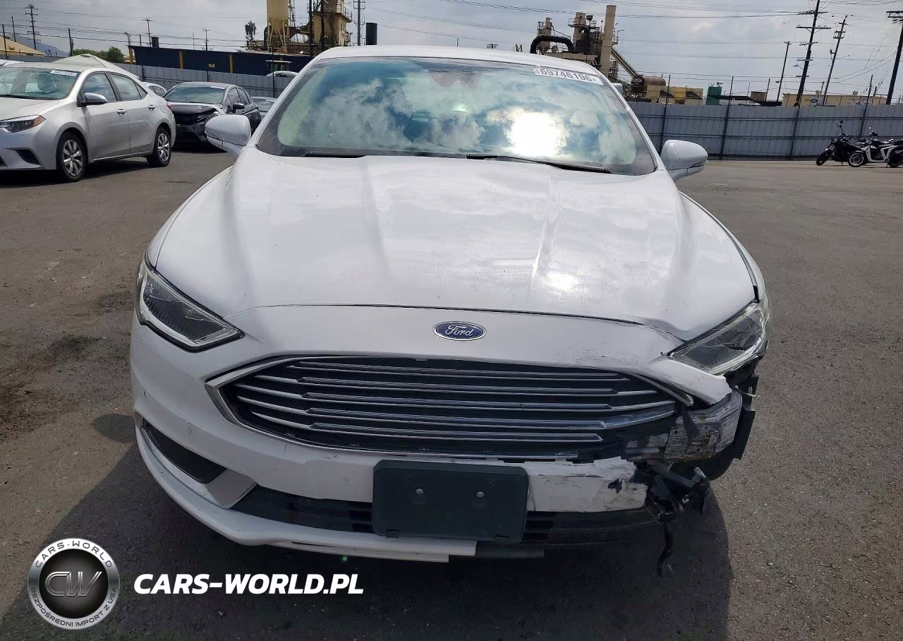 2018 Ford Fusion Se Hybrid VIN:3FA6P0LU0JR172105 - 5