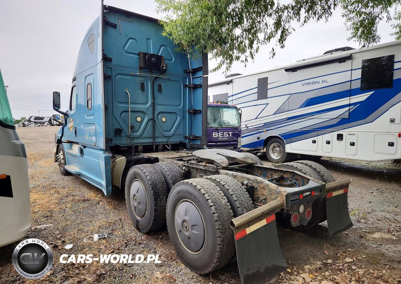 2018 Freightliner Cascadia 126 Semi Truck VIN:3AKJHHDRXJSJW2557 - 2
