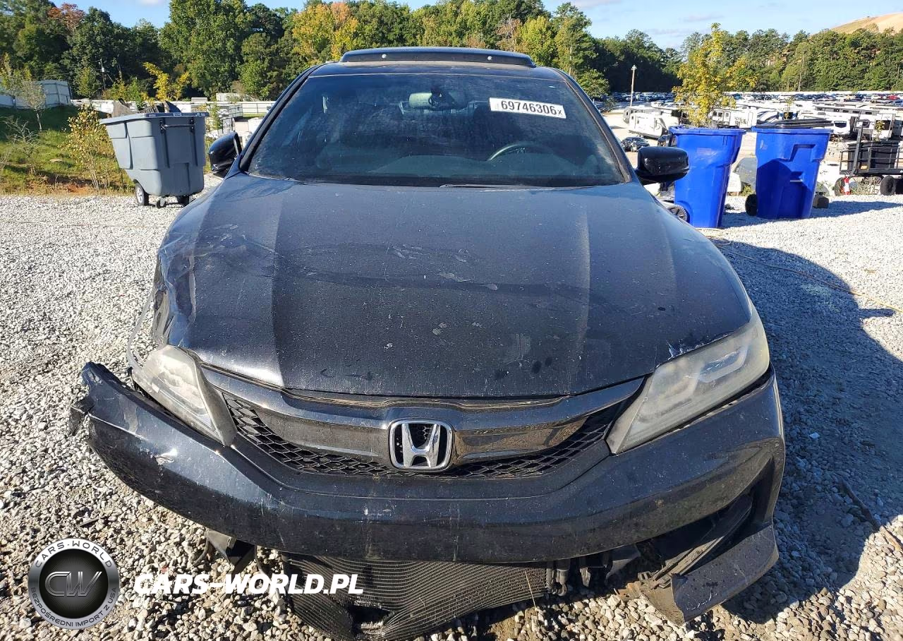 2017 Honda Accord Exl VIN:1HGCT1B8XHA008806 - 5