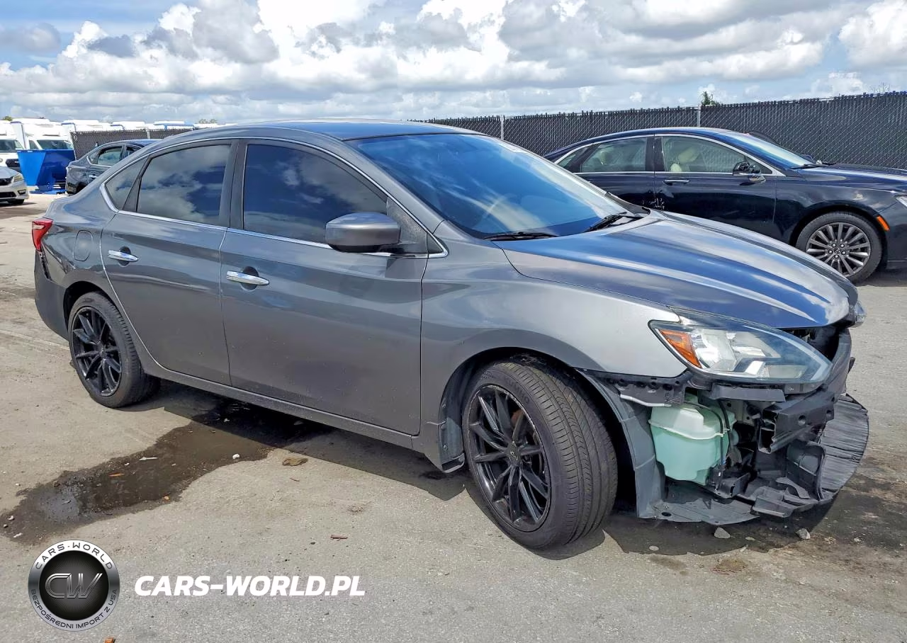 2017 Nissan Sentra S VIN:3N1AB7AP5HY280196 - 4