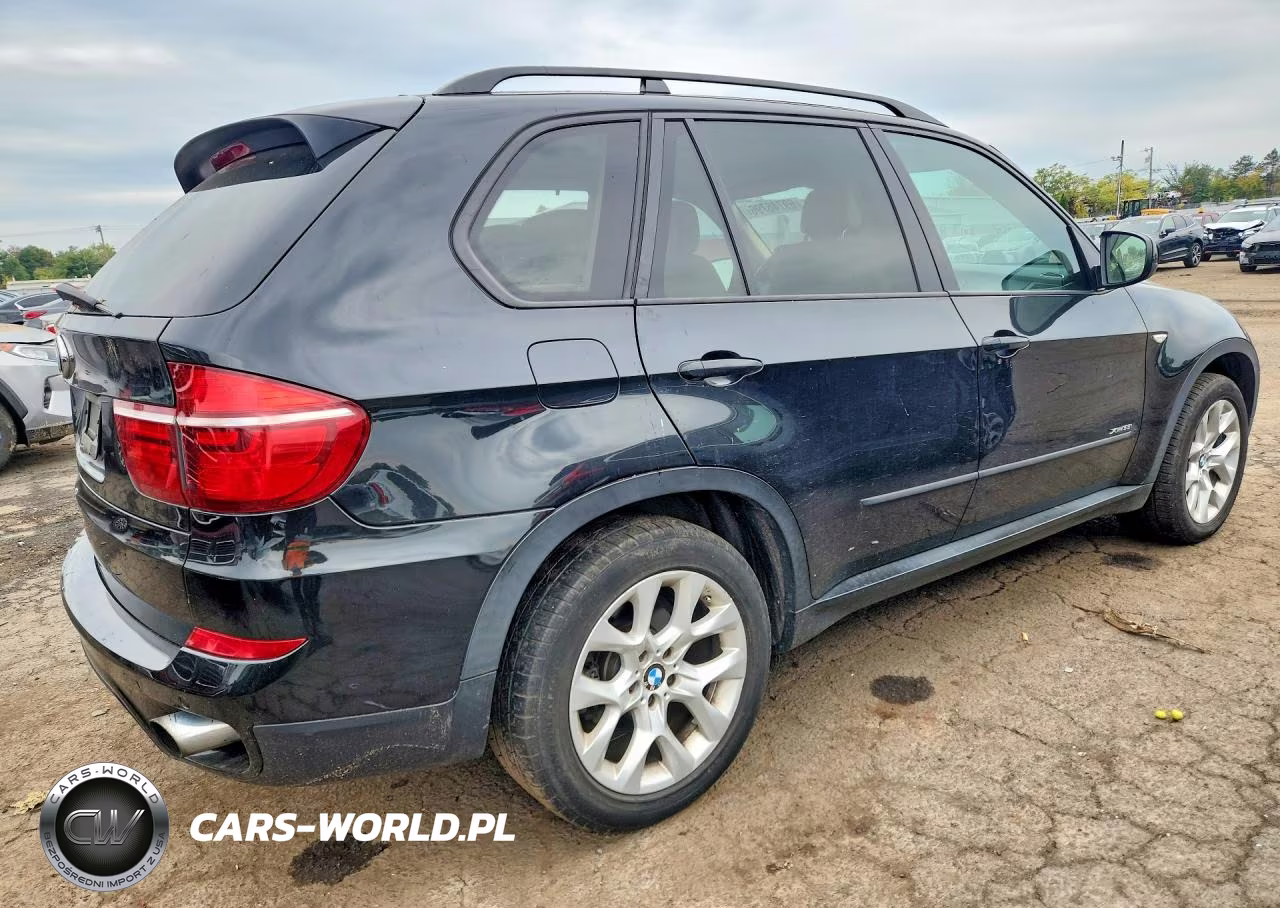 2013 BMW X5 xDrive35I VIN:5UXZV4C55D0B03316 - 3