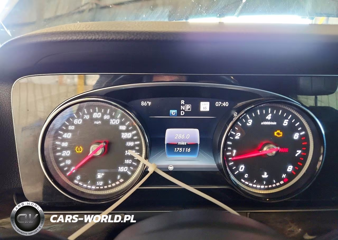2017 Mercedes-Benz E 300 4Matic VIN:WDDZF4KB9HA018522 - 9