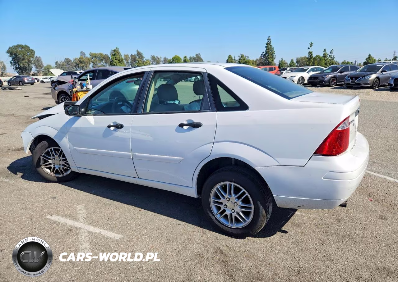 2005 Ford Focus Zx4 VIN:1FAFP34N05W278629 - 2