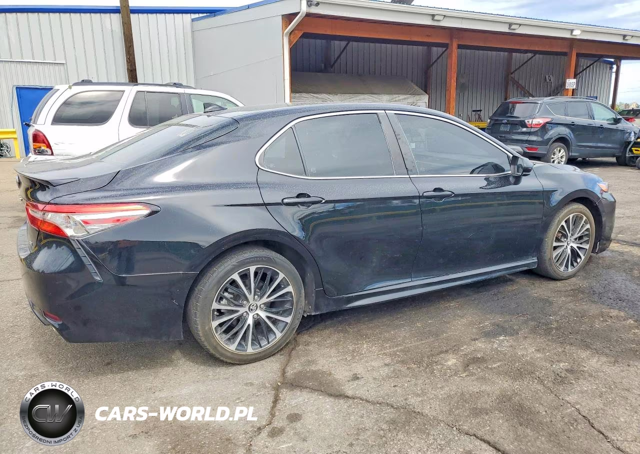 2019 TOYOTA CAMRY L VIN:4T1B11HK2KU249036 - 3