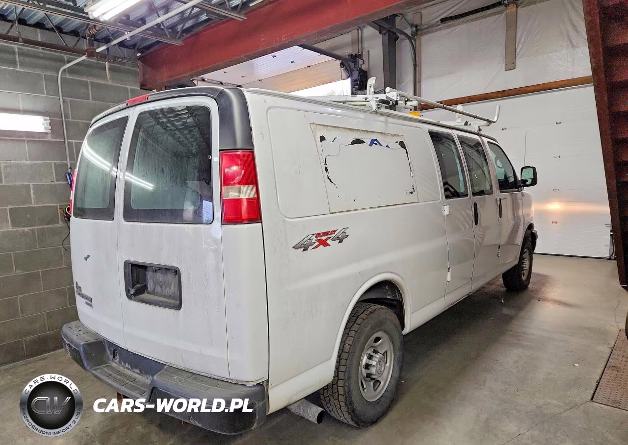 2014 Chevrolet Express G3500 VIN:1GCZGUCA6E1185672 - 3
