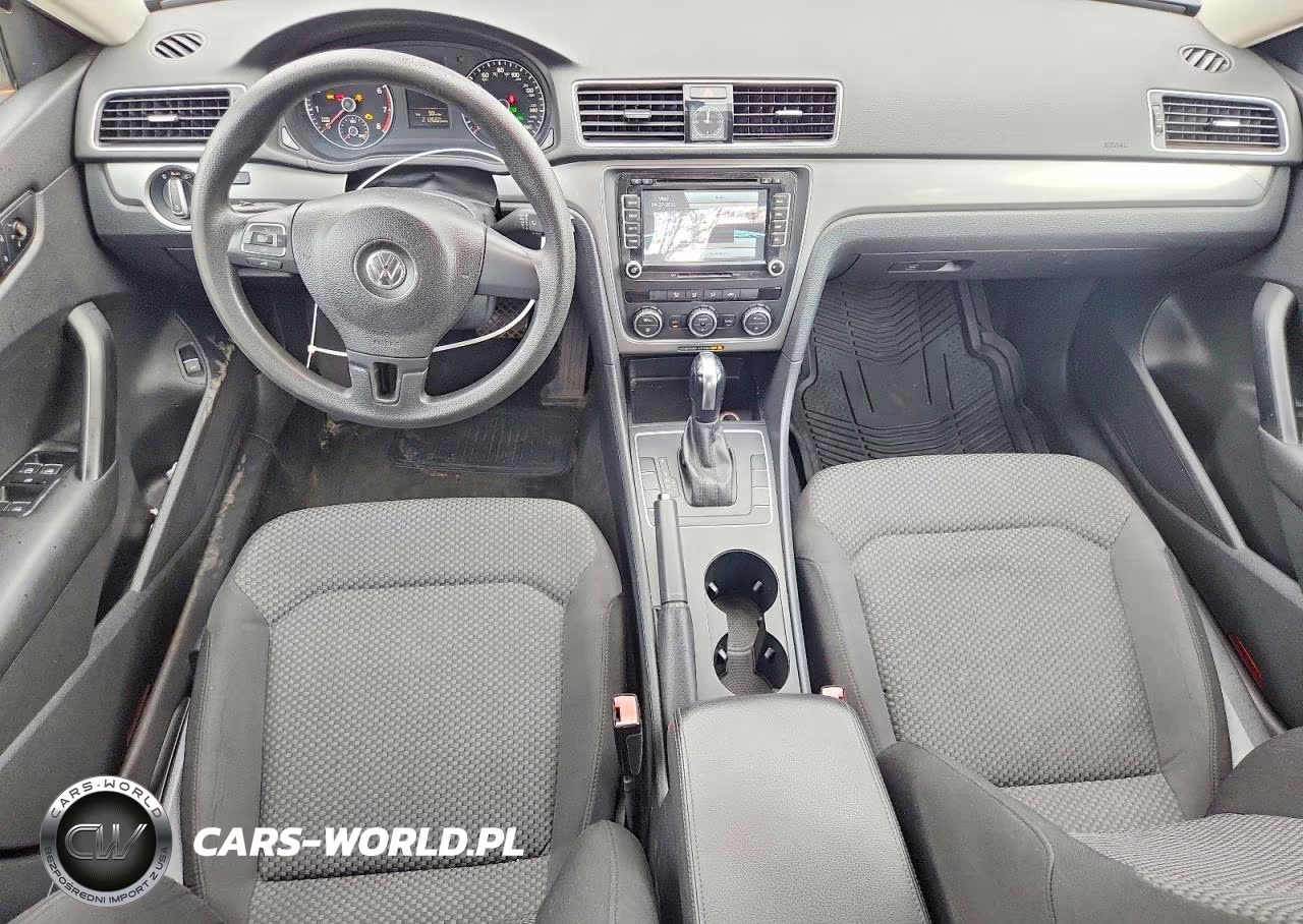 2012 Volkswagen Passat S VIN:1VWAH7A32CC110322 - 8