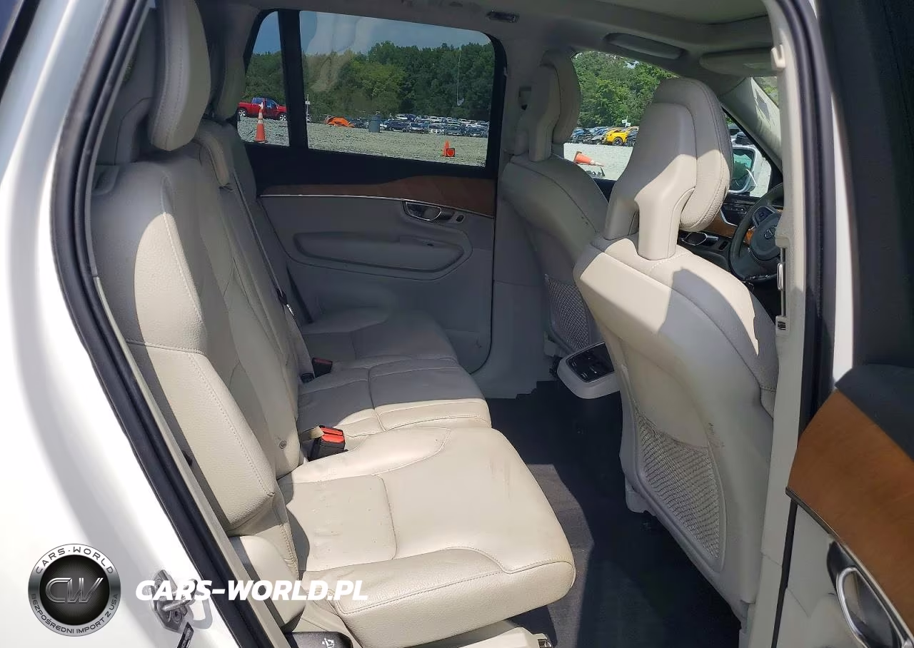 2022 Volvo Xc90 T6 Momentum VIN:YV4A22PK4N1789768 - 11