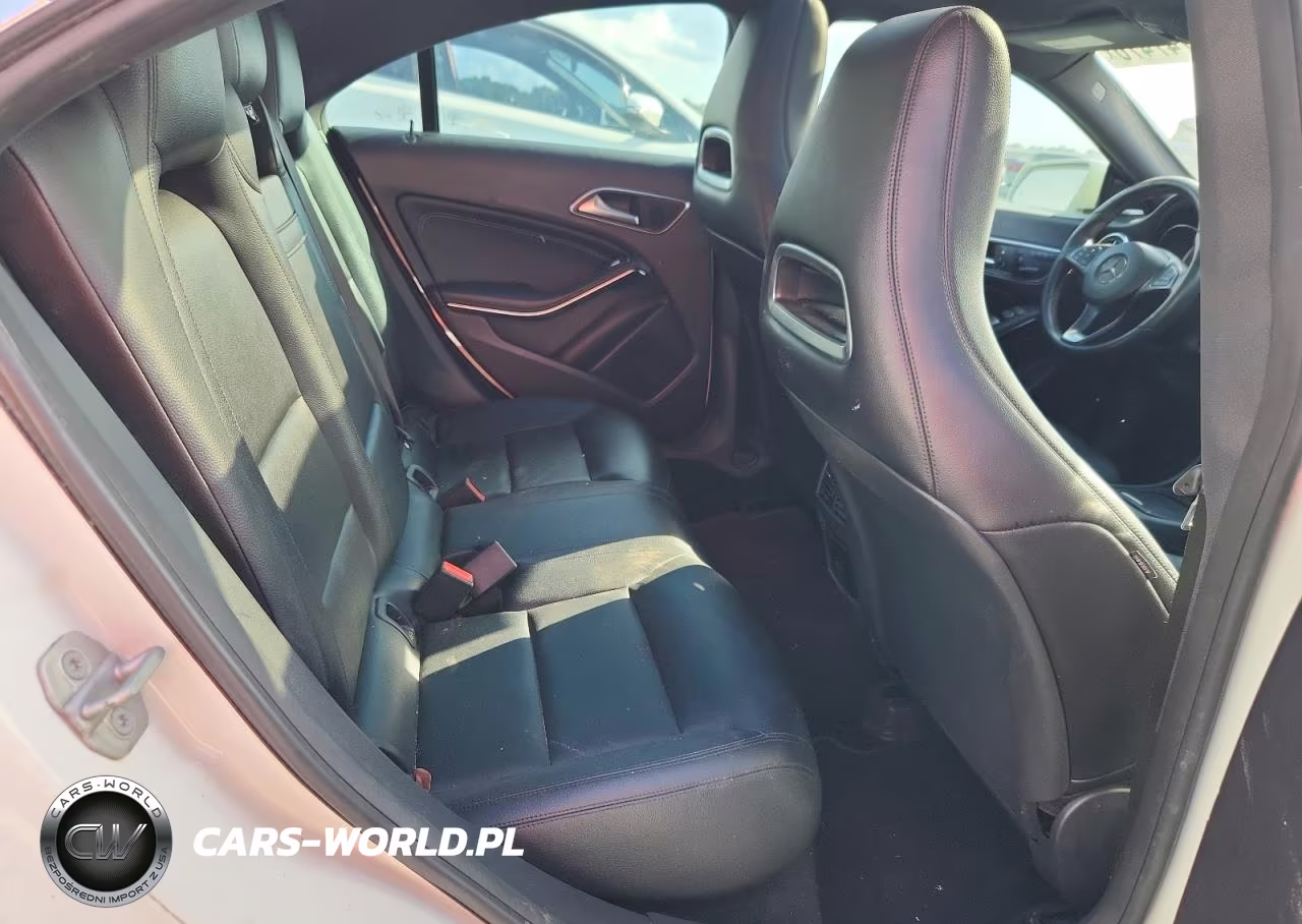 2015 Mercedes-Benz Cla 250 VIN:WDDSJ4EB1FN170912 - 10